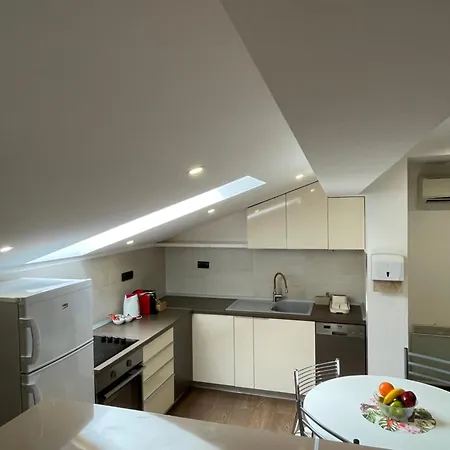 Apartment Joy 6 *